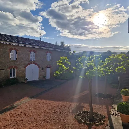 Bed & Breakfast Domaine Des Franchises - Beaujolais Village - Charme Et Authenticite Au Coeur Des Pierres Dorees *