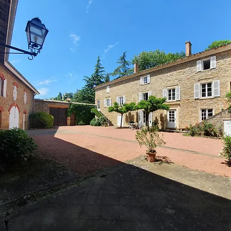 Bed & Breakfast Domaine Des Franchises - Beaujolais Village - Charme Et Authenticite Au Coeur Des Pierres Dorees *